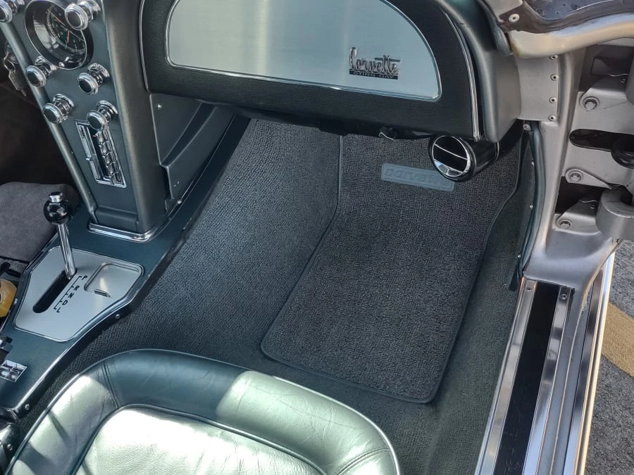 1967 Chevrolet Corvette C2 - Image 21 of 31