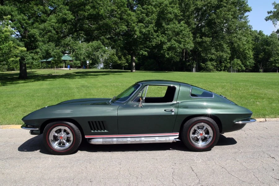 1967 Chevrolet Corvette C2 - Image 2 of 5