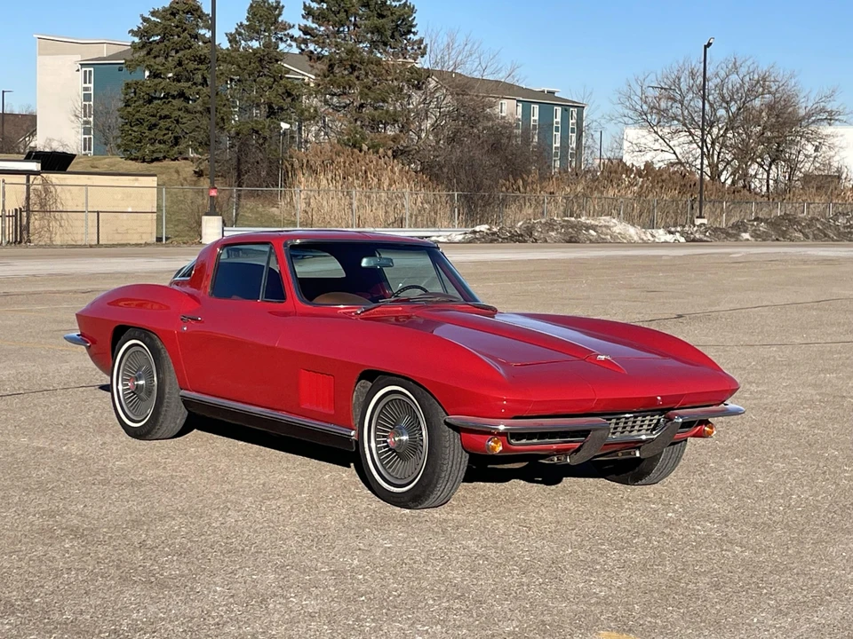 1967 Chevrolet Corvette C2 - Image 15 of 31