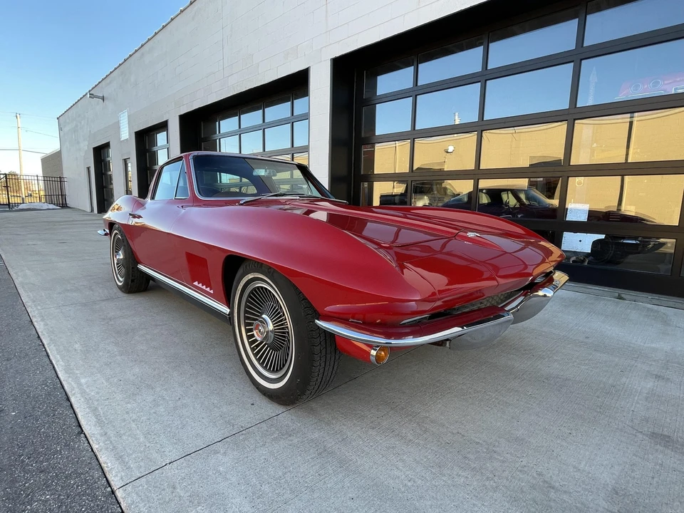 1967 Chevrolet Corvette C2 - Image 16 of 31