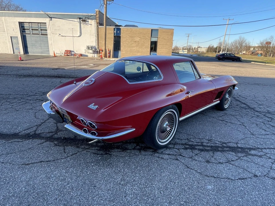 1967 Chevrolet Corvette C2 - Image 10 of 31