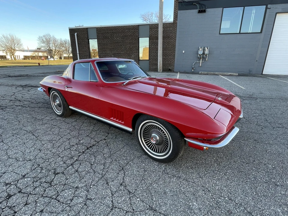 1967 Chevrolet Corvette C2 - Image 13 of 31