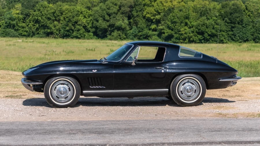 1967 Chevrolet Corvette C2 - Image 2 of 12