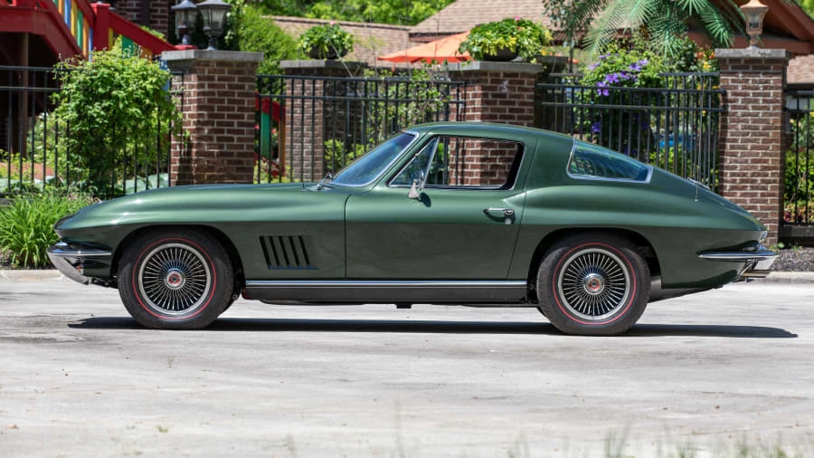 1967 Chevrolet Corvette C2 - Image 2 of 13