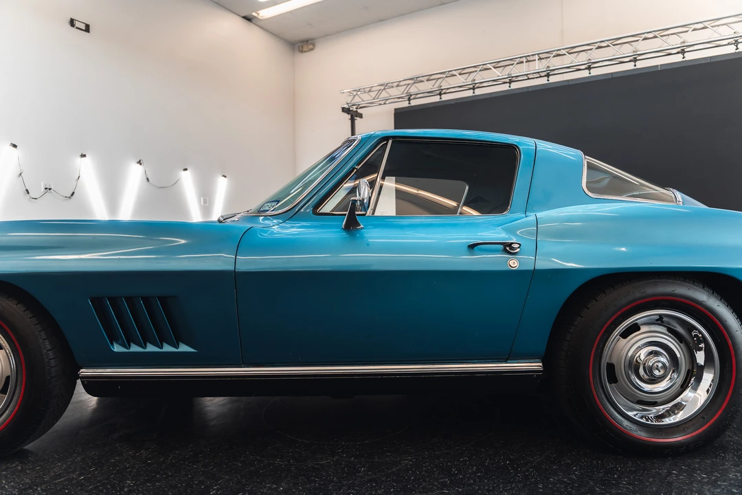 1967 Chevrolet Corvette C2 - Image 13 of 31