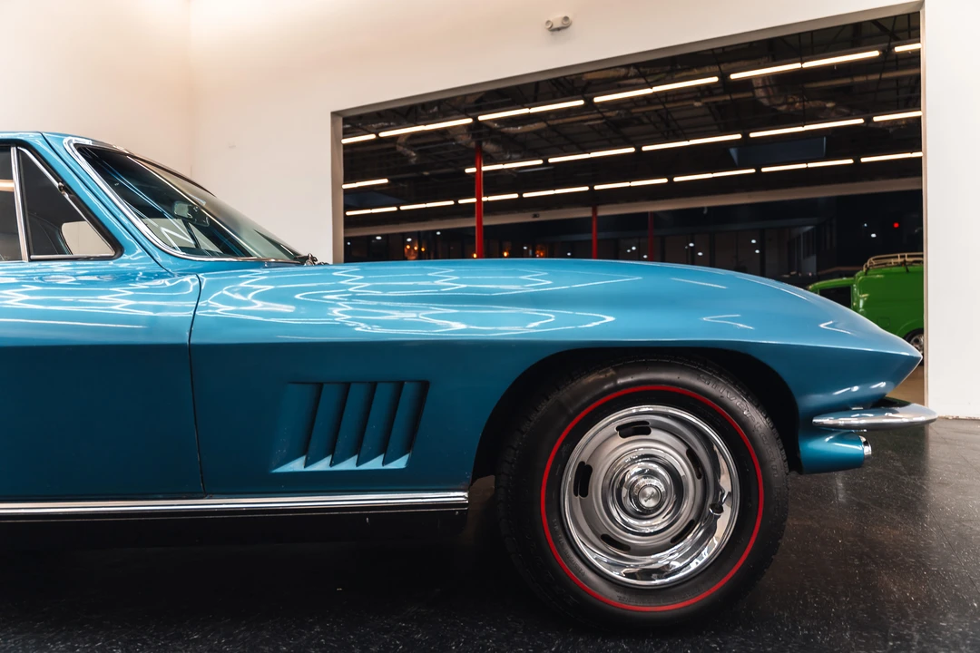 1967 Chevrolet Corvette C2 - Image 21 of 31
