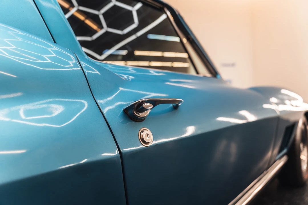 1967 Chevrolet Corvette C2 - Image 24 of 31