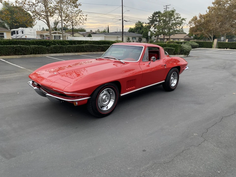 1967 Chevrolet Corvette C2 - Image 15 of 31