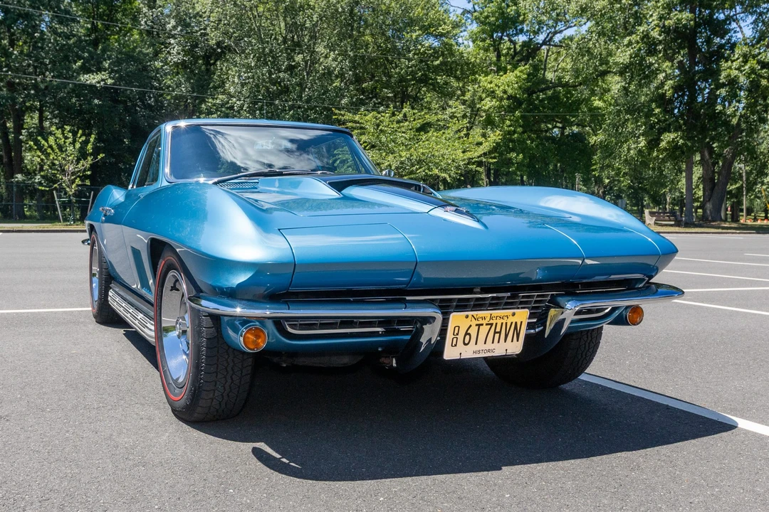 1967 Chevrolet Corvette C2 - Image 13 of 31