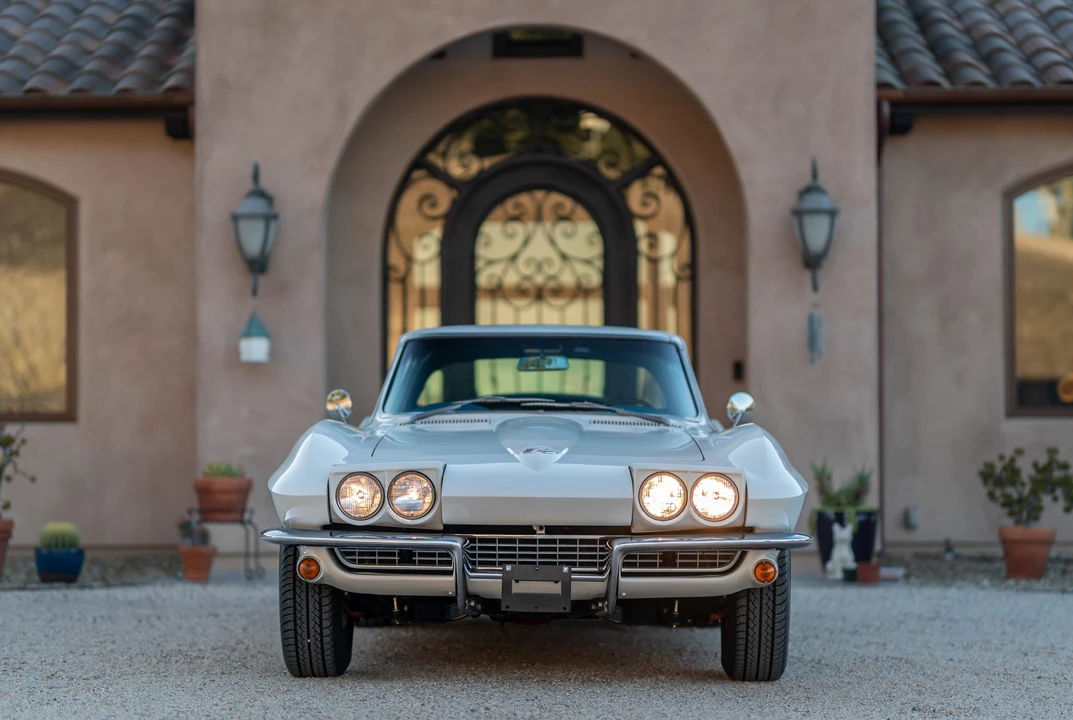 1967 Chevrolet Corvette C2 - Image 20 of 31