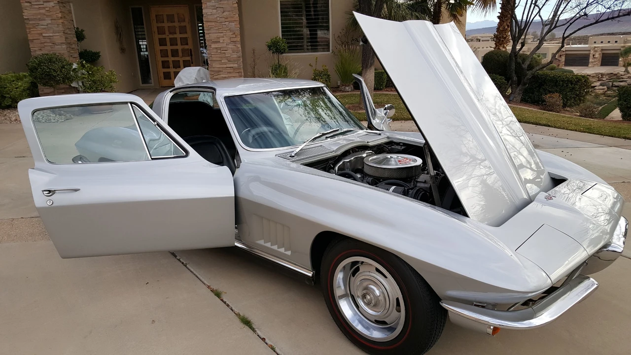 1967 Chevrolet Corvette C2 - Image 20 of 31