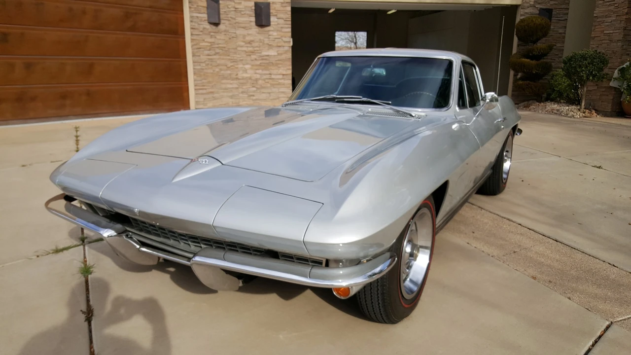 1967 Chevrolet Corvette C2 - Image 2 of 31