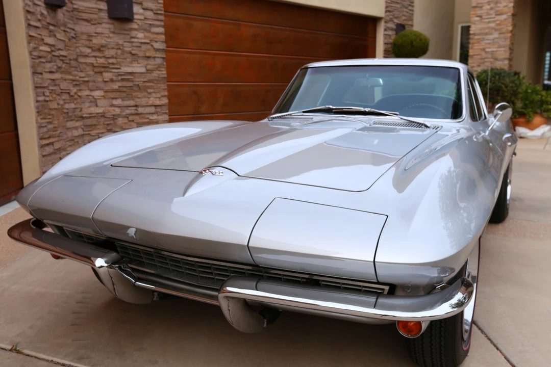 1967 Chevrolet Corvette C2 - Image 18 of 31