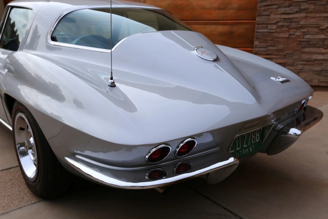 1967 Chevrolet Corvette C2 - Image 17 of 31