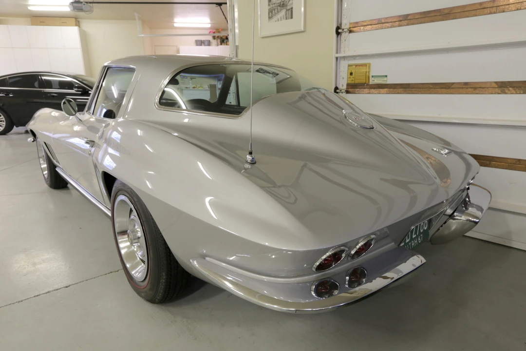 1967 Chevrolet Corvette C2 - Image 8 of 31