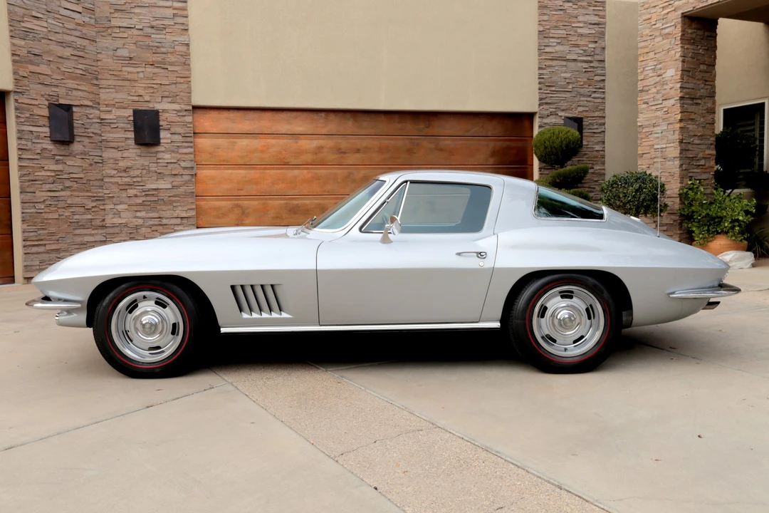 1967 Chevrolet Corvette C2 - Image 6 of 31