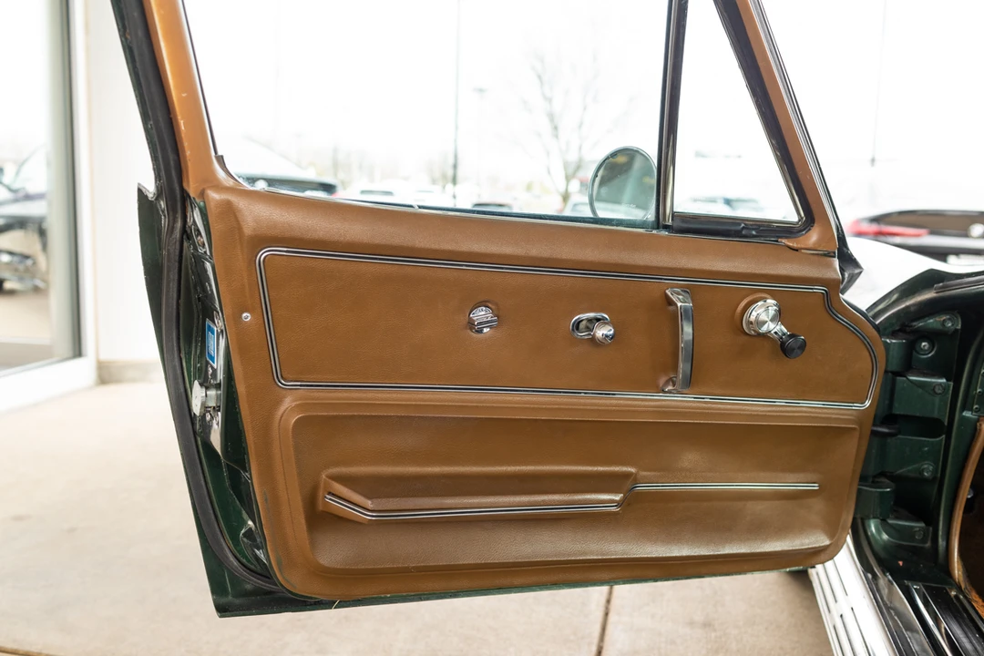 1967 Chevrolet Corvette C2 - Image 30 of 31