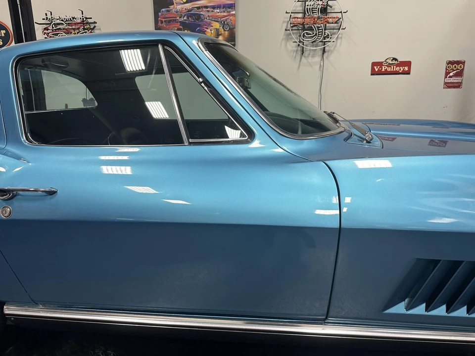 1967 Chevrolet Corvette C2 - Image 20 of 31