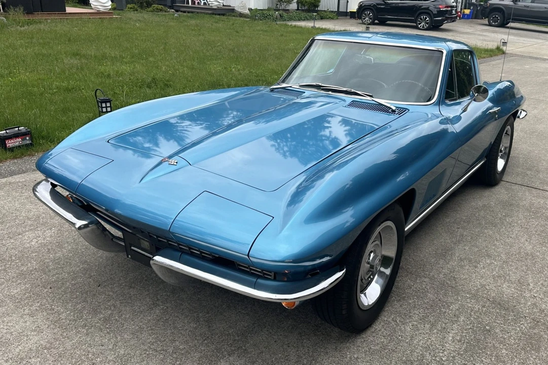 1967 Chevrolet Corvette C2 - Image 1 of 31