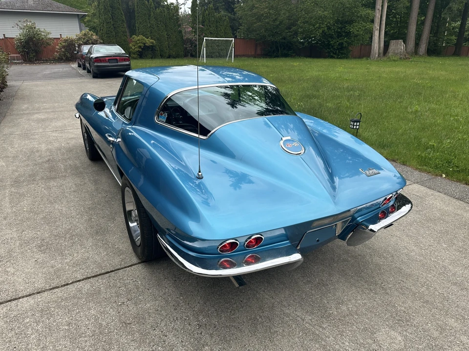 1967 Chevrolet Corvette C2 - Image 4 of 31