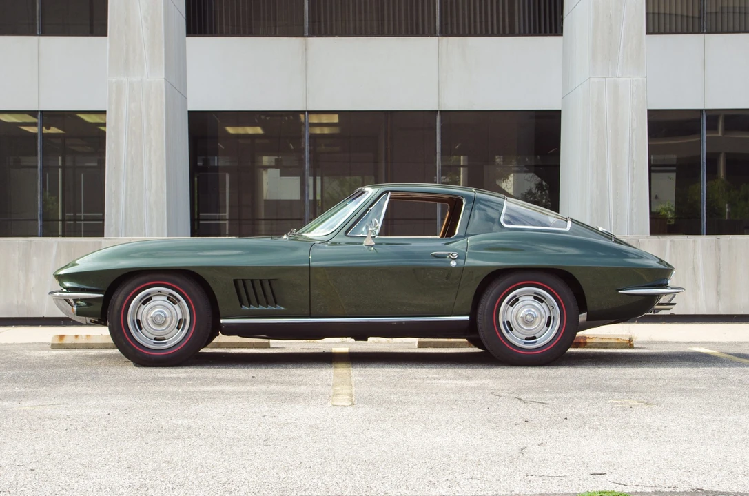 1967 Chevrolet Corvette C2 - Image 26 of 31