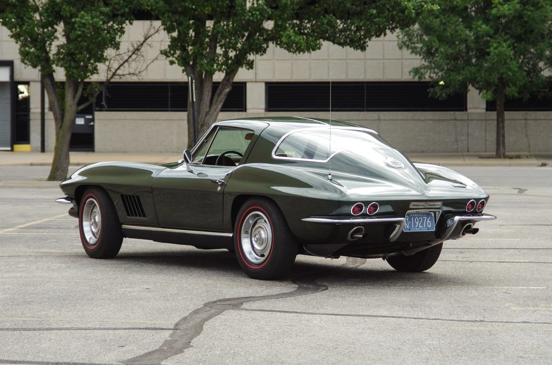 1967 Chevrolet Corvette C2 - Image 29 of 31