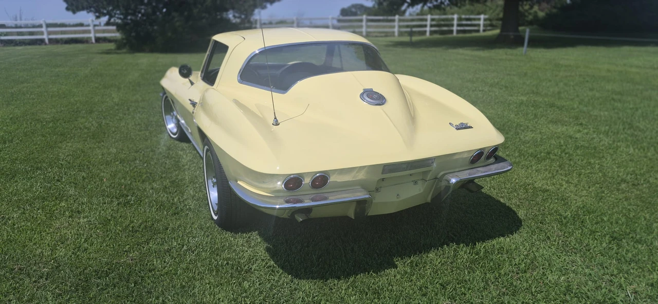 1967 Chevrolet Corvette C2 - Image 25 of 31