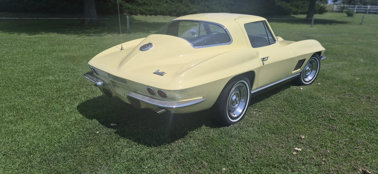 1967 Chevrolet Corvette C2 - Image 19 of 31