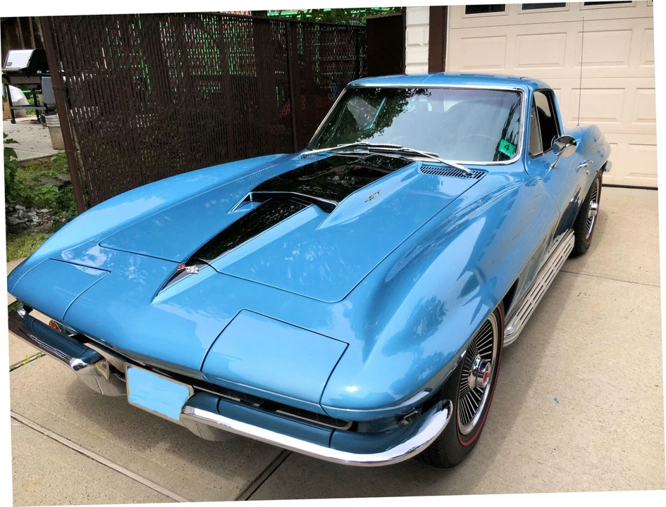 1967 Chevrolet Corvette C2 - Image 2 of 31