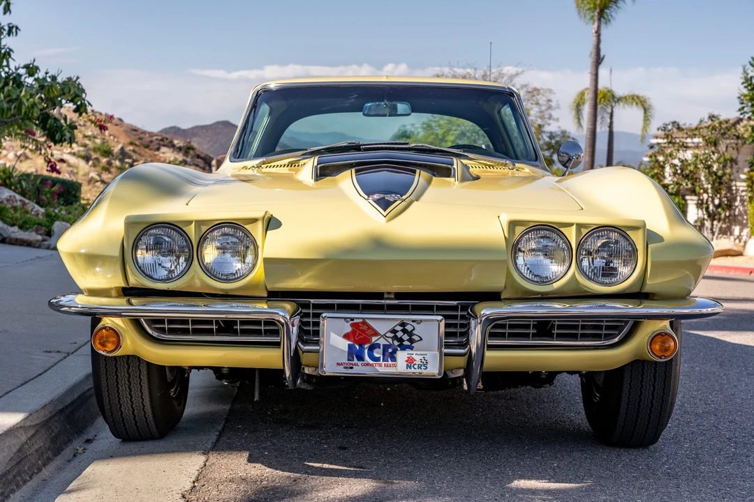 1967 Chevrolet Corvette C2 - Image 13 of 31