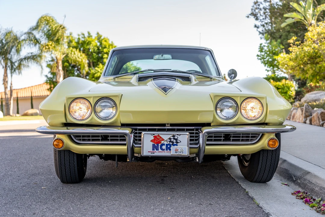 1967 Chevrolet Corvette C2 - Image 15 of 31