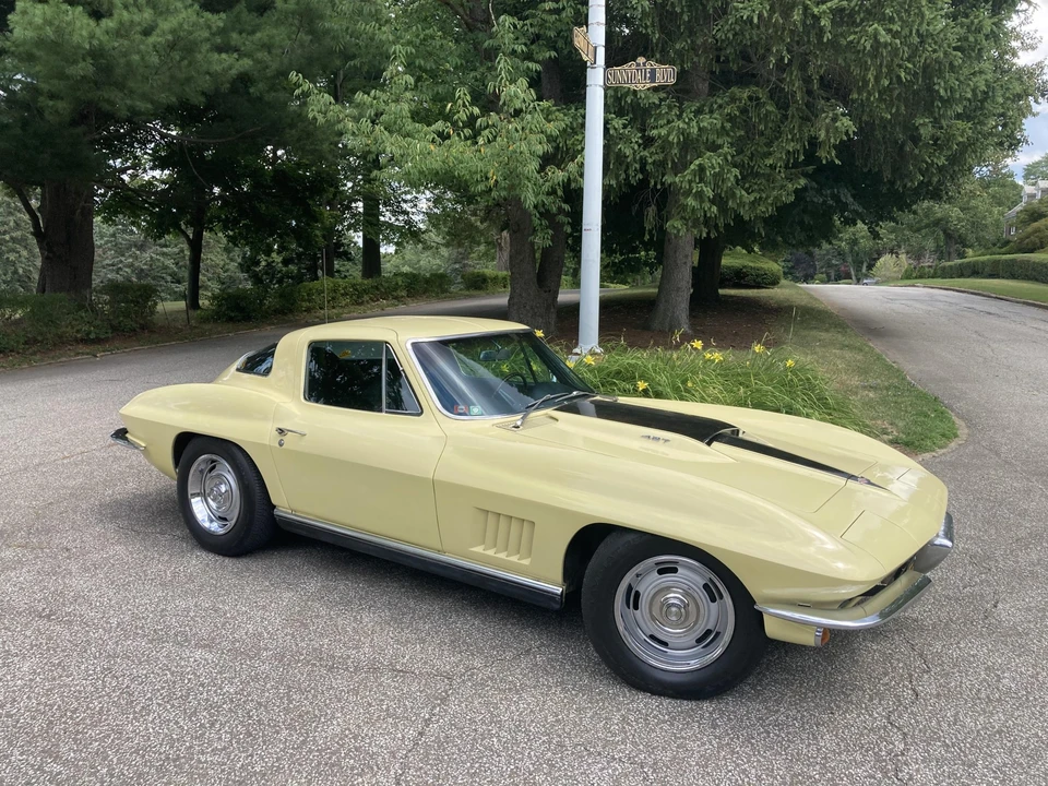 1967 Chevrolet Corvette C2 - Image 16 of 31