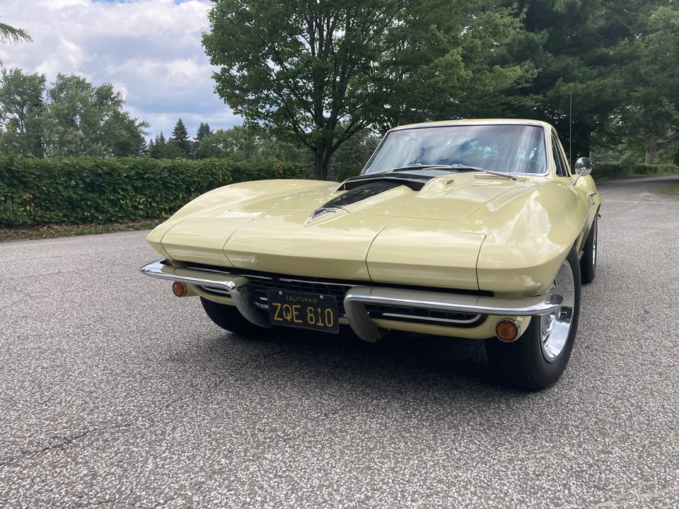 1967 Chevrolet Corvette C2 - Image 2 of 31