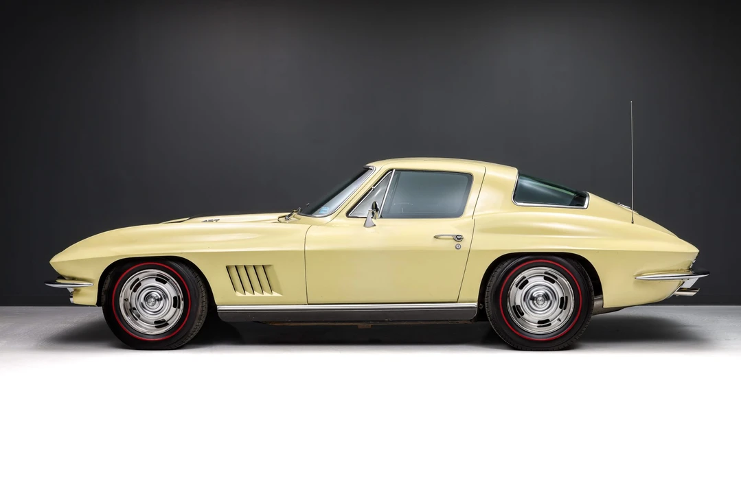 1967 Chevrolet Corvette C2 - Image 3 of 31