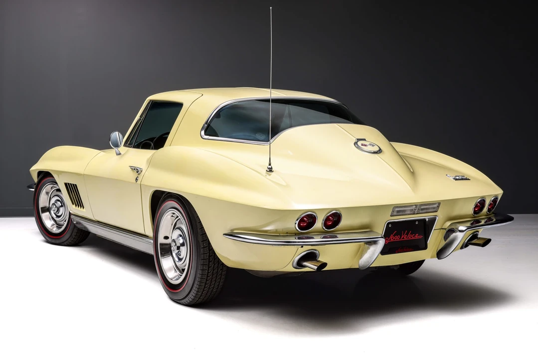 1967 Chevrolet Corvette C2 - Image 5 of 31