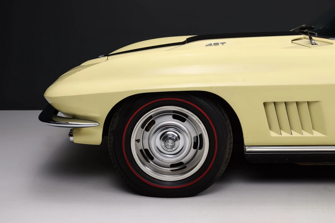 1967 Chevrolet Corvette C2 - Image 31 of 31