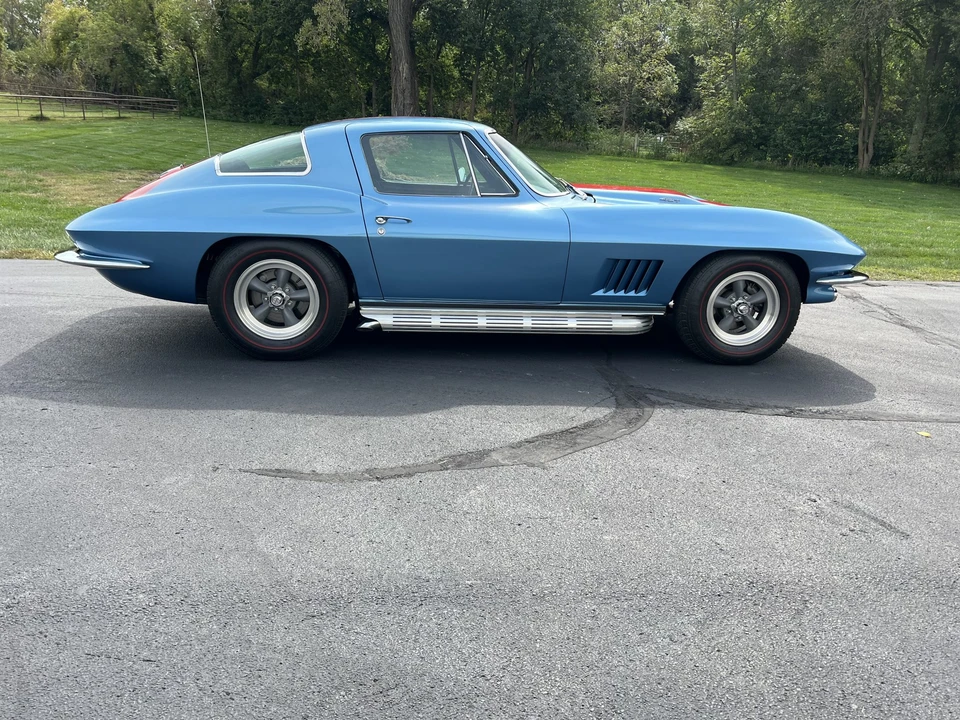 1967 Chevrolet Corvette C2 - Image 10 of 31