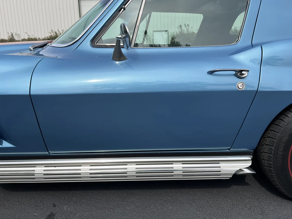 1967 Chevrolet Corvette C2 - Image 20 of 31