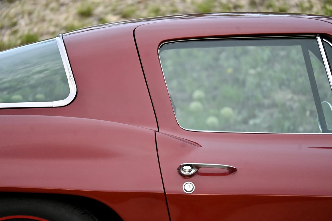 1967 Chevrolet Corvette C2 - Image 24 of 31