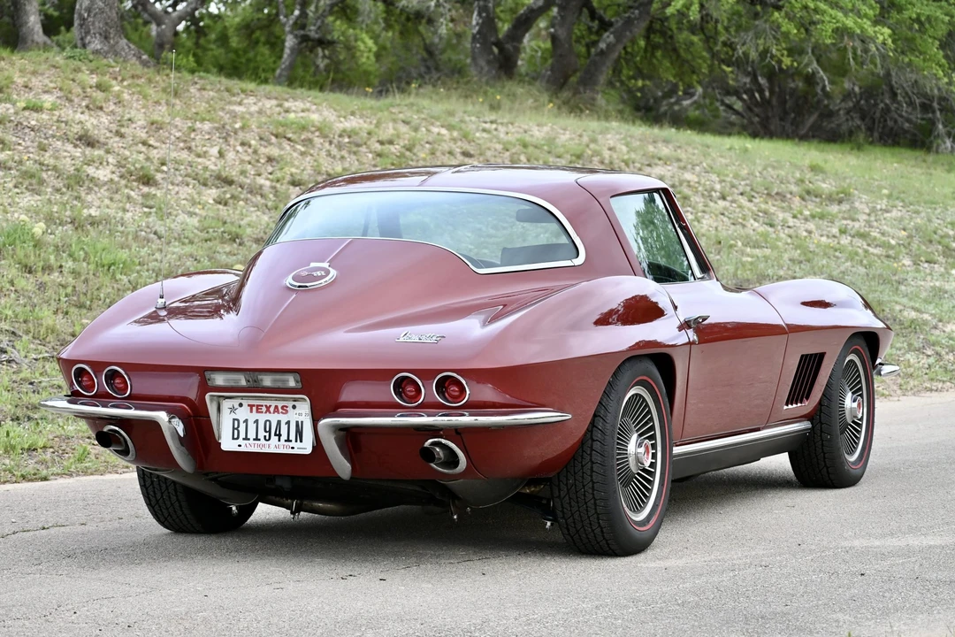 1967 Chevrolet Corvette C2 - Image 19 of 31