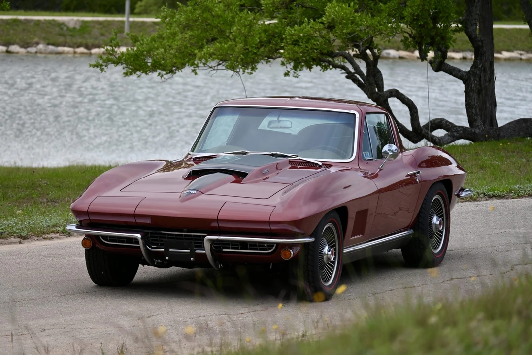 1967 Chevrolet Corvette C2 - Image 10 of 31
