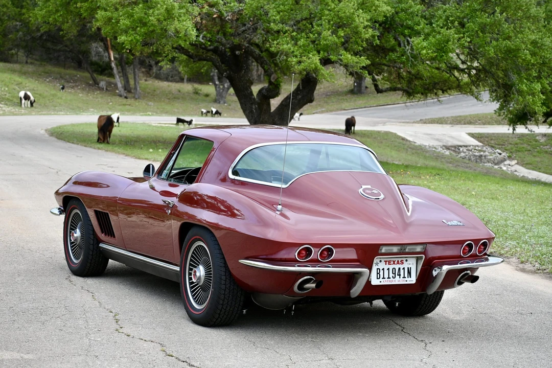 1967 Chevrolet Corvette C2 - Image 15 of 31