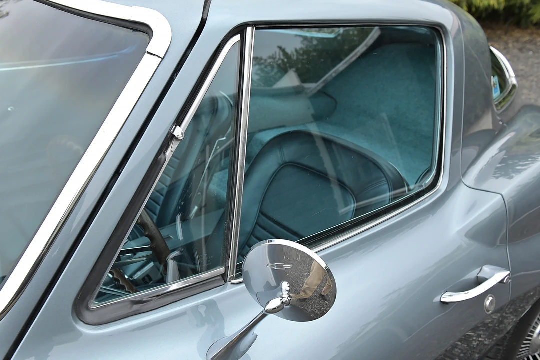 1967 Chevrolet Corvette C2 - Image 12 of 31