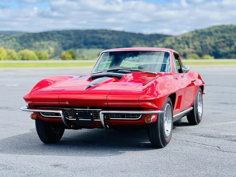 1967 Chevrolet Corvette C2 - Image 2 of 31