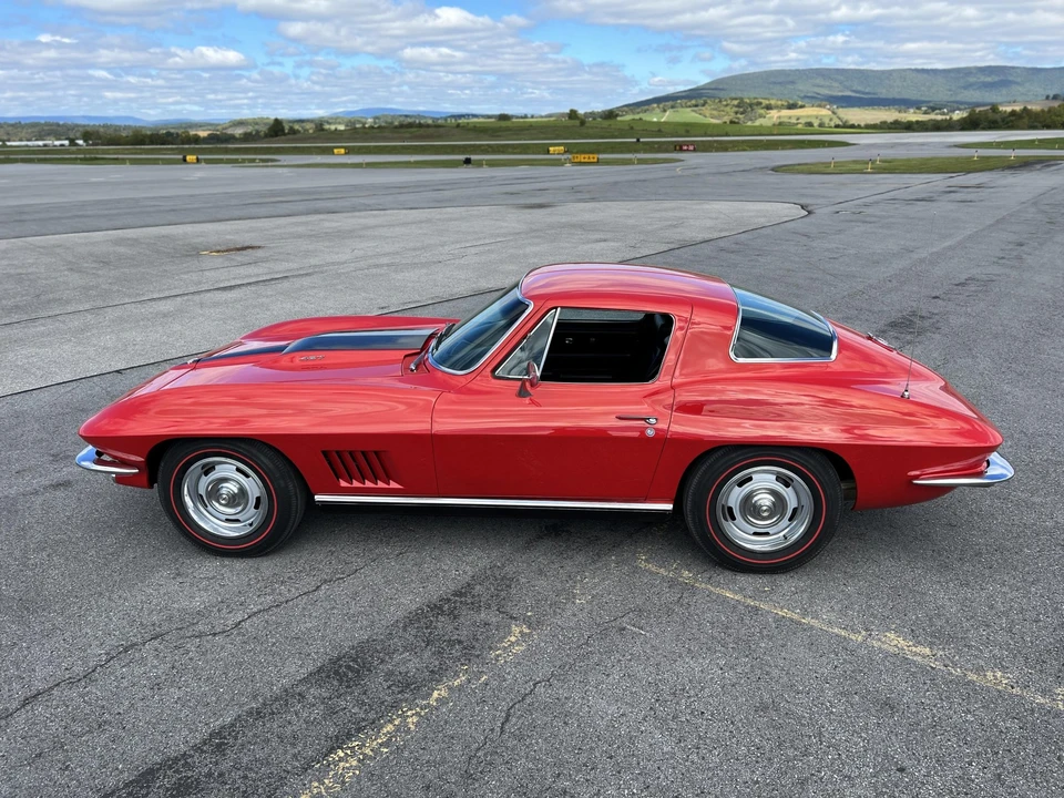 1967 Chevrolet Corvette C2 - Image 12 of 31