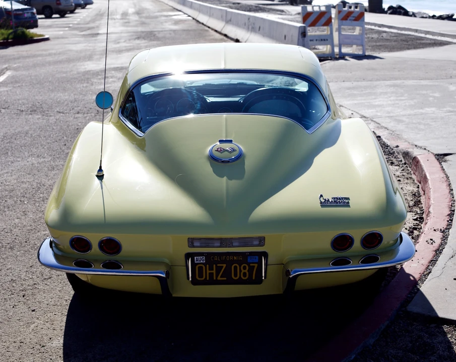 1967 Chevrolet Corvette C2 - Image 27 of 31