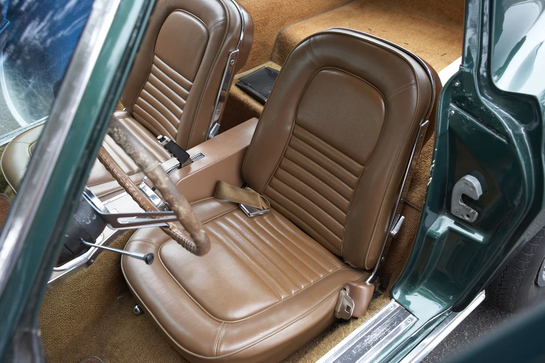 1967 Chevrolet Corvette C2 - Image 2 of 10