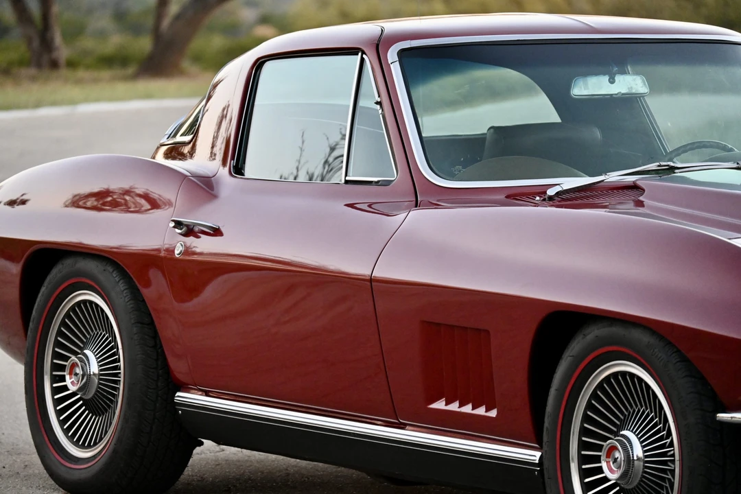 1967 Chevrolet Corvette C2 - Image 17 of 31