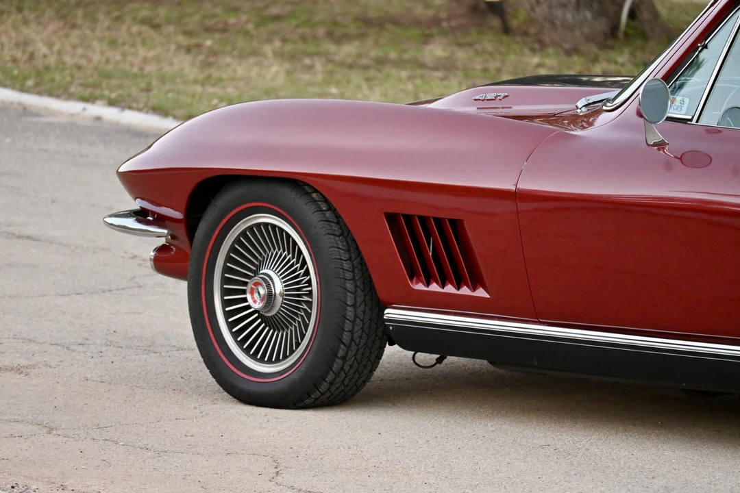 1967 Chevrolet Corvette C2 - Image 21 of 31