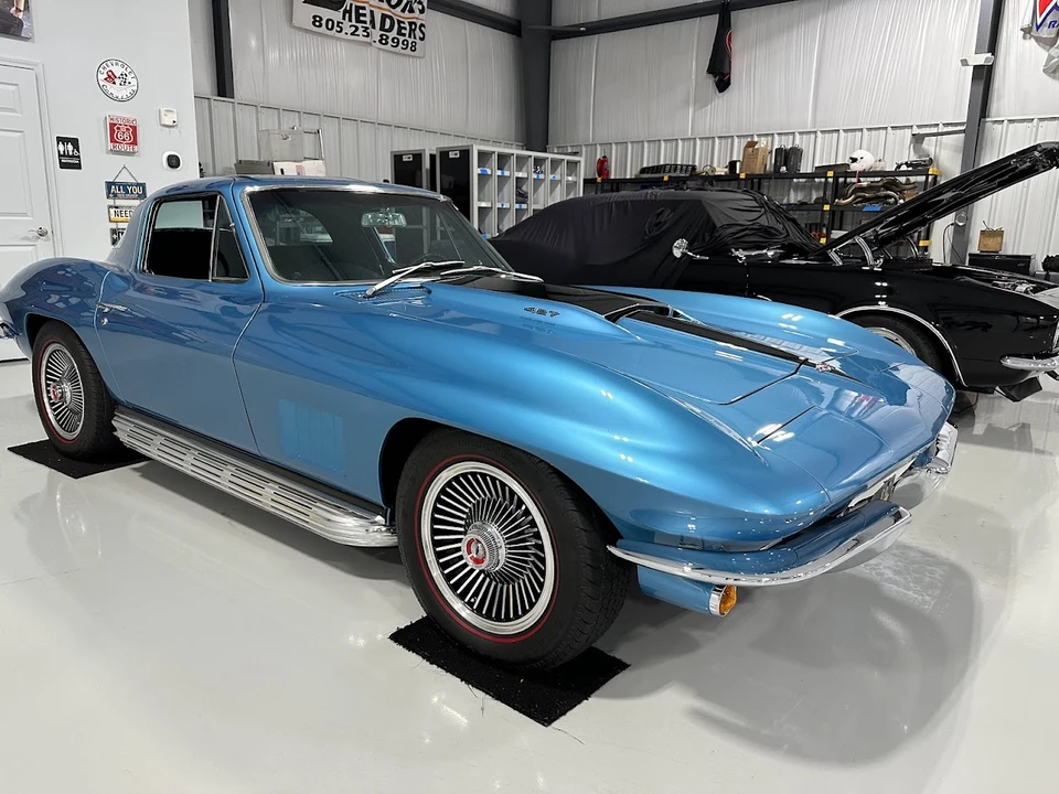 1967 Chevrolet Corvette C2 - Image 28 of 31